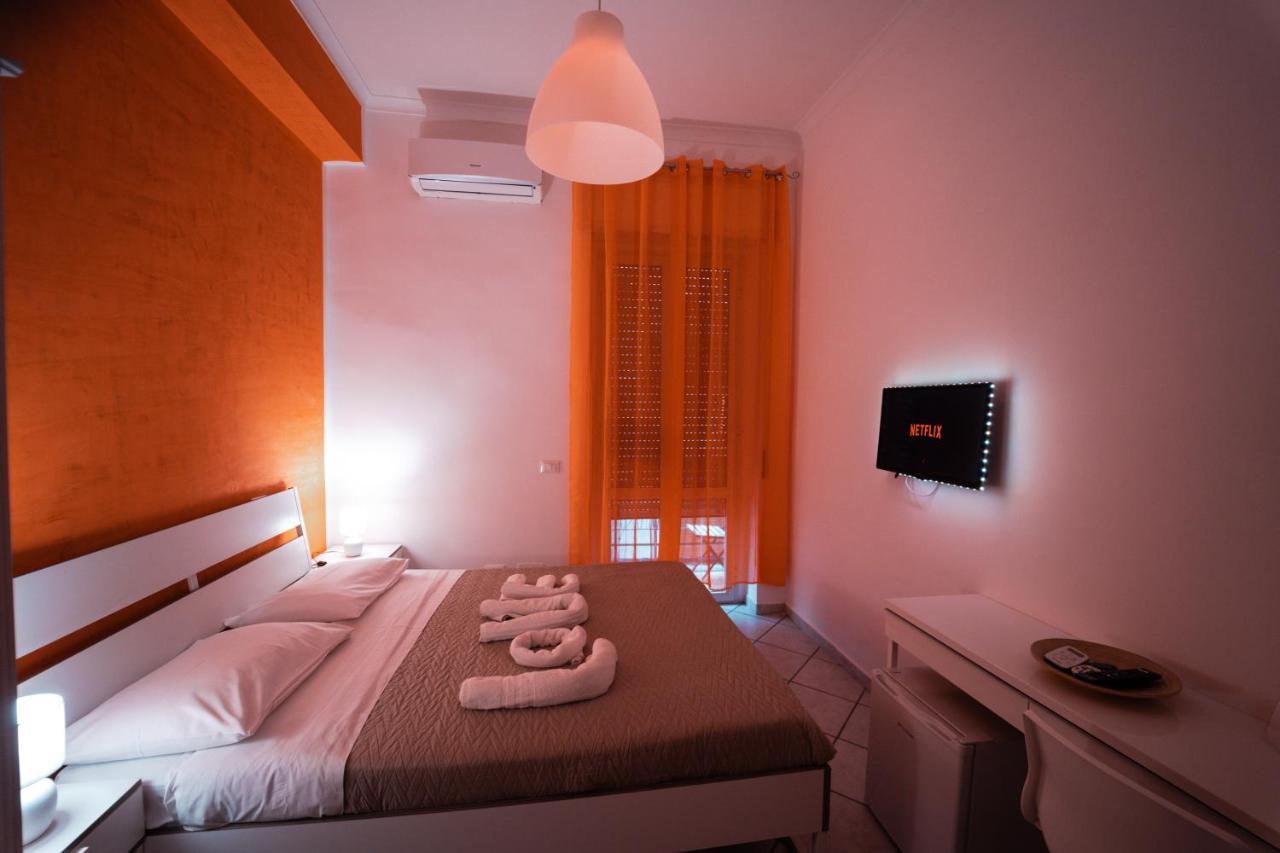 O Vic' Stritt' Otel Napoli Dış mekan fotoğraf